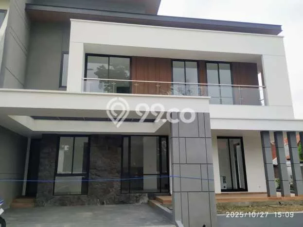 Rumah Area Nyaman di Citraland, Surabaya, LT 180m2m² Bangunan 306m2m² Rumah Area Nyaman di Citraland, Surabaya, LT 180m2m² Bangunan 306m2m²