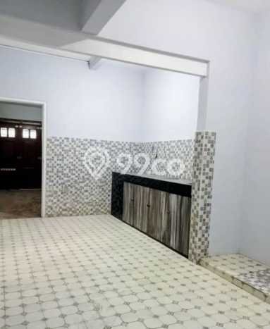 HUNIAN PILIHAN! Rumah area Rungkut, LT 300m2m² LB 230m2m² HUNIAN PILIHAN! Rumah area Rungkut, LT 300m2m² LB 230m2m²