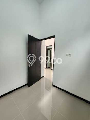 Rumah Modern Cantik 3 Kamar Siap Huni di Sambikerep Rumah Modern Cantik 3 Kamar Siap Huni di Sambikerep