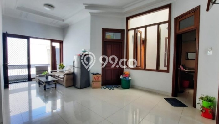 Siap Huni Rumah Mewah 5 Kamar di Wiyung Dekat ke Mana Saja Siap Huni Rumah Mewah 5 Kamar di Wiyung Dekat ke Mana Saja