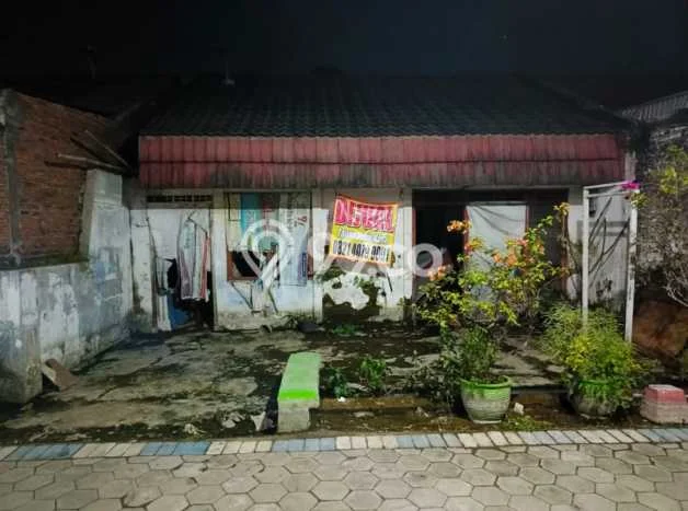 Rumah Premium LT 90m2m² / LB 70m2m² di Kawasan Asri Taman, Sidoarjo Rumah Premium LT 90m2m² / LB 70m2m² di Kawasan Asri Taman, Sidoarjo