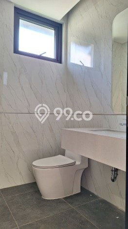 Rumah Elit LB 284m2 Siap Huni Desain Elegan di BSD, Tangerang Rumah Elit LB 284m2 Siap Huni Desain Elegan di BSD, Tangerang