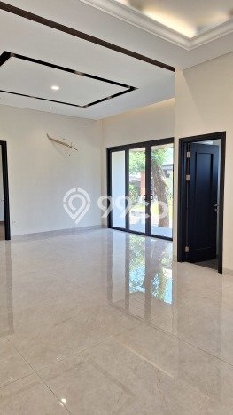 Rumah Elit LB 284m2 Siap Huni Desain Elegan di BSD, Tangerang Rumah Elit LB 284m2 Siap Huni Desain Elegan di BSD, Tangerang