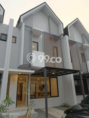 Rumah Luas Asri 4 KT Siap Pakai di BSD City Tangerang Rumah Luas Asri 4 KT Siap Pakai di BSD City Tangerang