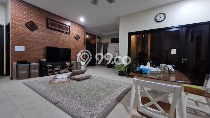 Ready to Use! Premium House LT 280m2 Desain Elegan di Grand Wisata Ready to Use! Premium House LT 280m2 Desain Elegan di Grand Wisata