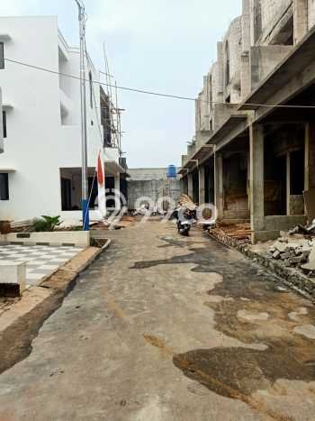 Jual Rumah Eksklusif 4 KT di Pondok Kelapa, Jakarta Timur Jual Rumah Eksklusif 4 KT di Pondok Kelapa, Jakarta Timur