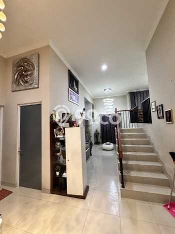 Dijual Rumah Mewah Megah Dengan View Cantik di Grand Wisata, Bekasi Dijual Rumah Mewah Megah Dengan View Cantik di Grand Wisata, Bekasi