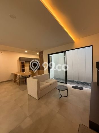Disewakan! Rumah 3 Kamar Tidur &
3 Kamar Mandi di BSD City, Tangerang Disewakan! Rumah 3 Kamar Tidur &
3 Kamar Mandi di BSD City, Tangerang