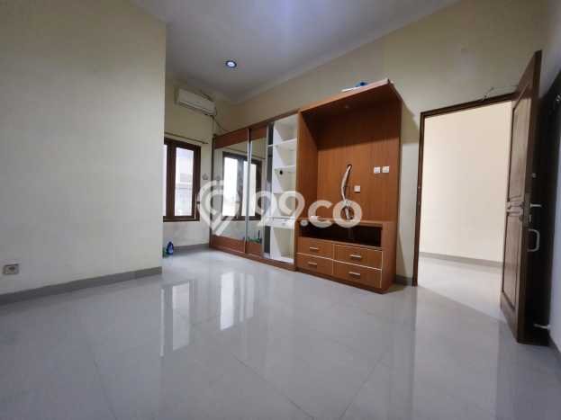 Rumah Minimalis 3 KT di Bintaro Tangerang Selatan Unfurnished Rumah Minimalis 3 KT di Bintaro Tangerang Selatan Unfurnished
