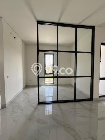 Rumah Sewa Tangerang LT 144m2 LB 255m2 Area BSD City Rumah Sewa Tangerang LT 144m2 LB 255m2 Area BSD City