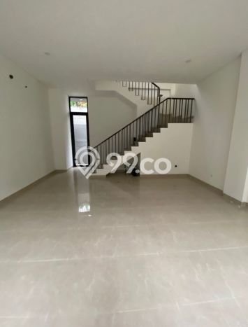 FOR RENT! Ruko di BSD City Cocok untuk Bisnis 198m2 FOR RENT! Ruko di BSD City Cocok untuk Bisnis 198m2