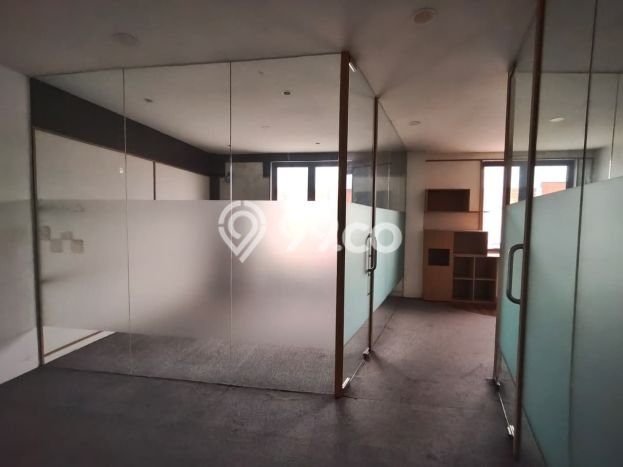 Unit Gudang Dijual di Tangerang LT 297m2 & LB 252m2 Unit Gudang Dijual di Tangerang LT 297m2 & LB 252m2