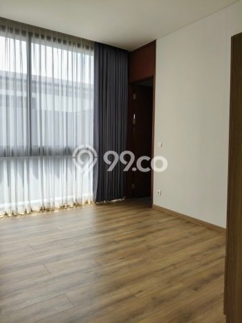 Disewakan Rumah Strategis LT 495m2 / LB 545m2 di BSD, Tangerang Disewakan Rumah Strategis LT 495m2 / LB 545m2 di BSD, Tangerang