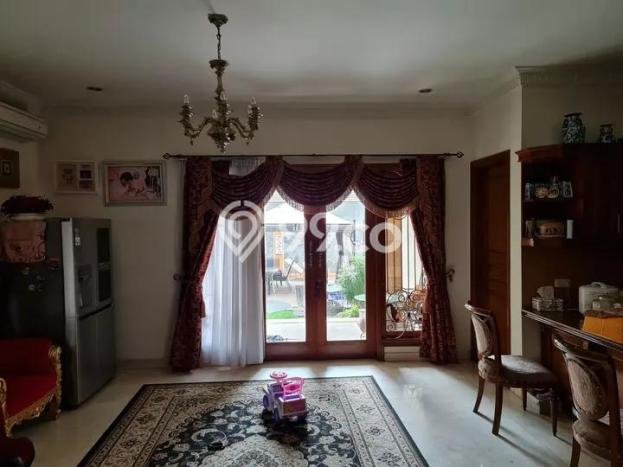For Sale! Luxury House LT 572m2 Desain Modern di Veteran For Sale! Luxury House LT 572m2 Desain Modern di Veteran