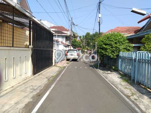 Siap Huni Rumah Mewah 2 Kamar di Kebayoran Baru Dekat ke Mana Pun Siap Huni Rumah Mewah 2 Kamar di Kebayoran Baru Dekat ke Mana Pun