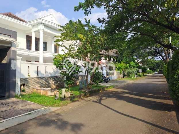 Jual Rumah Mewah Megah Dengan View Eksklusif di BSD Giri Loka, Tangerang Jual Rumah Mewah Megah Dengan View Eksklusif di BSD Giri Loka, Tangerang