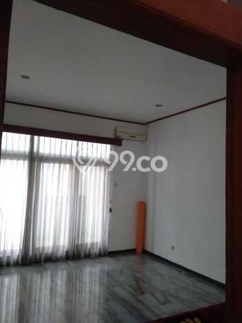 For Sale! Luxury House LT 2637m2 Desain Elegan di Cipete For Sale! Luxury House LT 2637m2 Desain Elegan di Cipete