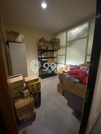 Ruko Dijual di Jakarta Selatan LT 102m2 & LB 258m2 Lokasi Terbaik! Ruko Dijual di Jakarta Selatan LT 102m2 & LB 258m2 Lokasi Terbaik!