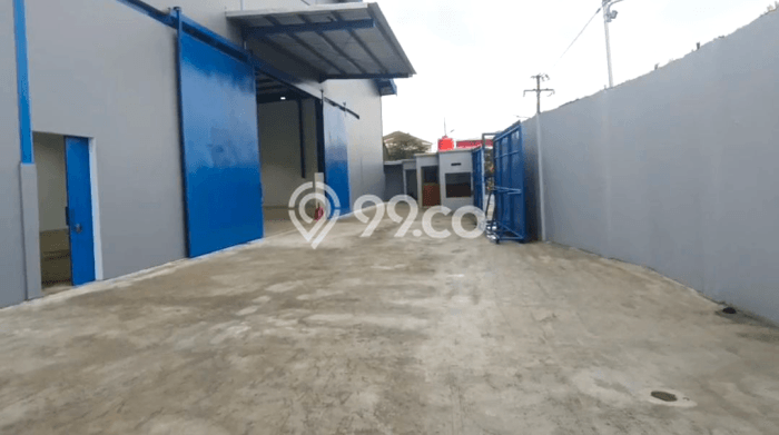 Gudang Lokasi Strategis di , Luas 480m2m², Siap Operasional Gudang Lokasi Strategis di , Luas 480m2m², Siap Operasional