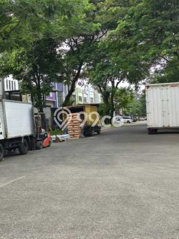 Unit Gudang Dijual di BSD Tangerang Selatan Luas Bangunan 760m2 Unit Gudang Dijual di BSD Tangerang Selatan Luas Bangunan 760m2