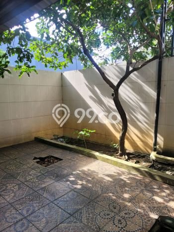 LOKASI STRATEGIS! Rumah di , Akses ke Stasiun, 2 KM, LT 180m2m² Bangunan 150m2m² LOKASI STRATEGIS! Rumah di , Akses ke Stasiun, 2 KM, LT 180m2m² Bangunan 150m2m²