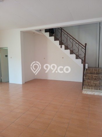 Untuk Disewa Gudang di BSD Tangerang Selatan LT 600m2, LB 500m2 Untuk Disewa Gudang di BSD Tangerang Selatan LT 600m2, LB 500m2