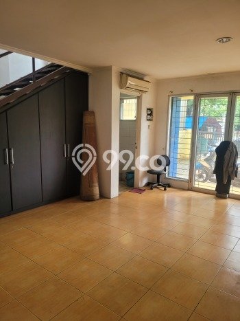 Gudang Disewakan Lokasi BSD Tangerang Selatan Harga Spesial! Gudang Disewakan Lokasi BSD Tangerang Selatan Harga Spesial!