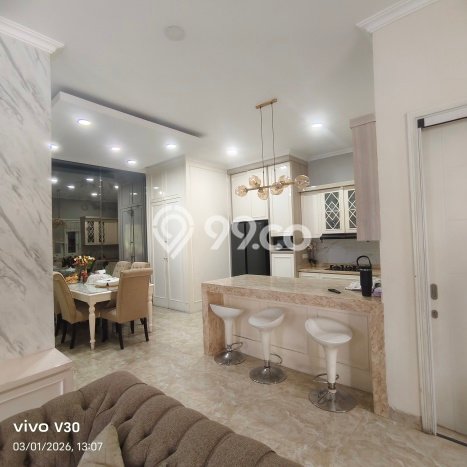 Dijual Rumah Mewah Megah Dengan View Eksklusif di Gading Serpong, Tangerang Dijual Rumah Mewah Megah Dengan View Eksklusif di Gading Serpong, Tangerang