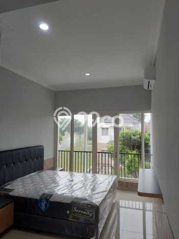 Rumah Modern 4 KT LT 160m2 di Suvarna Sutera Rumah Modern 4 KT LT 160m2 di Suvarna Sutera
