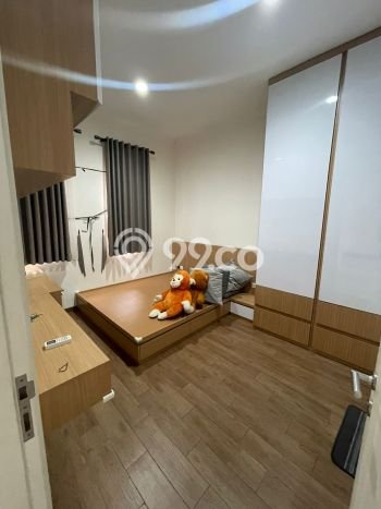 Rumah Modern 3 KT di Suvarna Sutera Tangerang Semi Furnished Rumah Modern 3 KT di Suvarna Sutera Tangerang Semi Furnished