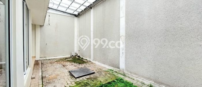 Rumah Luxury Modern Tanpa Renovasi di Gading Serpong Tangerang Rumah Luxury Modern Tanpa Renovasi di Gading Serpong Tangerang
