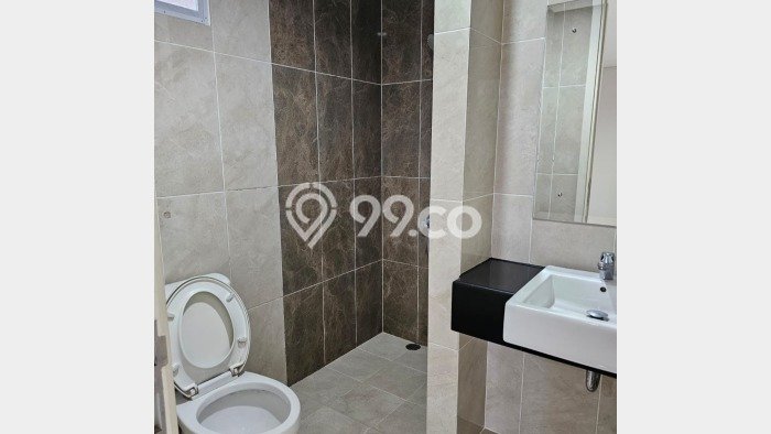 Apartemen Disewakan 4 Kamar Murah Siap Huni di Tangerang, Luas 105m2 Apartemen Disewakan 4 Kamar Murah Siap Huni di Tangerang, Luas 105m2
