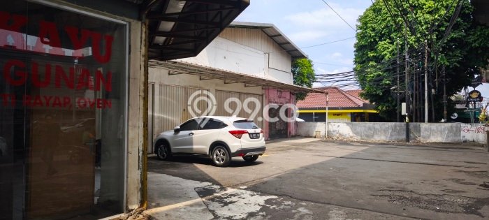 Gudang Dijual di Prime Area Jakarta Selatan Luas 400m2 Gudang Dijual di Prime Area Jakarta Selatan Luas 400m2