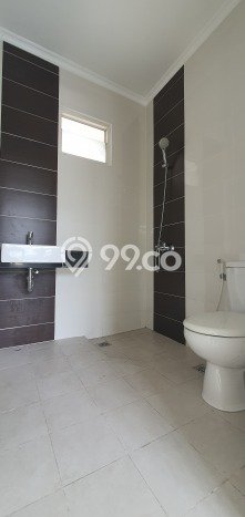 Rumah Modern 4 KT di Gading Serpong Tangerang Unfurnished Rumah Modern 4 KT di Gading Serpong Tangerang Unfurnished