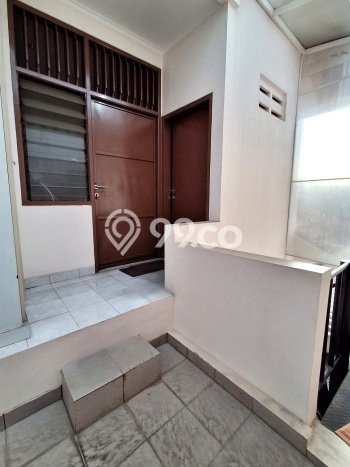 Jual Rumah Luas Megah Dengan View Eksklusif di Bintaro, Jakarta Selatan Jual Rumah Luas Megah Dengan View Eksklusif di Bintaro, Jakarta Selatan