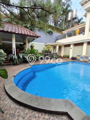 Rumah Luxury Modern Siap Huni di Pondok Indah Jakarta Selatan Rumah Luxury Modern Siap Huni di Pondok Indah Jakarta Selatan