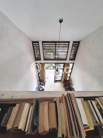 Dijual Rumah Luas Megah Dengan View Cantik di Rawamangun, Jakarta Timur Dijual Rumah Luas Megah Dengan View Cantik di Rawamangun, Jakarta Timur