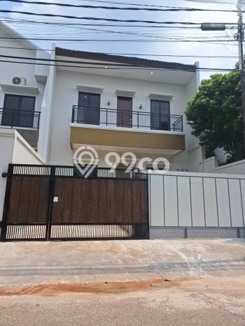 Hunian Eksklusif Siap Huni LT 120m2 di Pesanggrahan, Jakarta Selatan Hunian Eksklusif Siap Huni LT 120m2 di Pesanggrahan, Jakarta Selatan