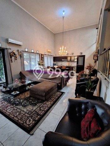 Jual Rumah Mewah Megah Dengan View Eksklusif di Cirendeu, Jakarta Selatan Jual Rumah Mewah Megah Dengan View Eksklusif di Cirendeu, Jakarta Selatan