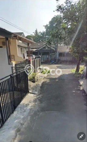 Rumah Modern Cantik 2 Kamar Bisa Langsung Pindah di BSD Rumah Modern Cantik 2 Kamar Bisa Langsung Pindah di BSD