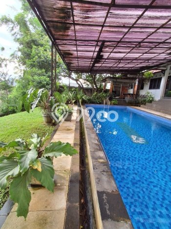 Jual Rumah Mewah Megah Dengan View Eksklusif di Cirendeu, Jakarta Selatan Jual Rumah Mewah Megah Dengan View Eksklusif di Cirendeu, Jakarta Selatan