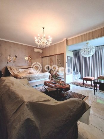 Jual Rumah Mewah Megah Dengan View Eksklusif di Cirendeu, Jakarta Selatan Jual Rumah Mewah Megah Dengan View Eksklusif di Cirendeu, Jakarta Selatan