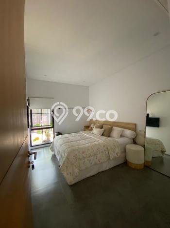 Rumah Elit LB 350m2 Siap Huni Desain Elegan di Bintaro, Jakarta Selatan Rumah Elit LB 350m2 Siap Huni Desain Elegan di Bintaro, Jakarta Selatan
