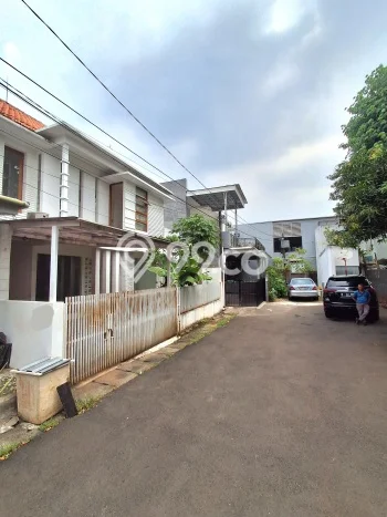 Rumah di , 2 KM, View Indah, LT 160m2m² Bangunan 250m2m² Rumah di , 2 KM, View Indah, LT 160m2m² Bangunan 250m2m²