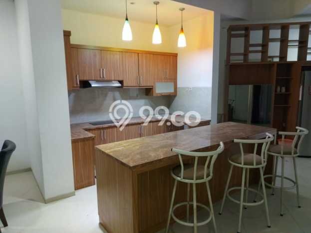 Hunian Mewah Siap Huni LT 229m2 di Lebak Bulus, Jakarta Selatan Hunian Mewah Siap Huni LT 229m2 di Lebak Bulus, Jakarta Selatan