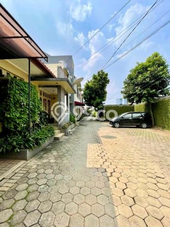 For Sale! Luxury House LT 246m2 Desain Elegan di Tanah Kusir For Sale! Luxury House LT 246m2 Desain Elegan di Tanah Kusir