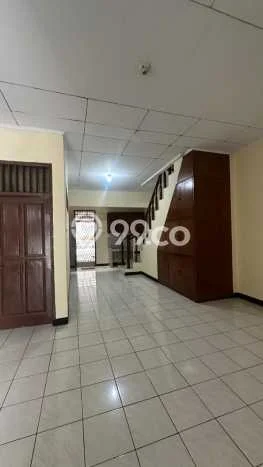 Sewa cepat hunian minimalis strategis 5 Kamar di Galaxy, Bekasi Sewa cepat hunian minimalis strategis 5 Kamar di Galaxy, Bekasi