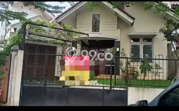 Rumah Luxury Modern Tanpa Renovasi di Cibubur Depok Rumah Luxury Modern Tanpa Renovasi di Cibubur Depok