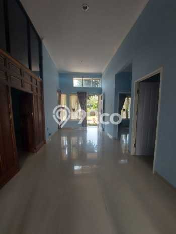 Disewakan Cepat Rumah Kondisi Baik di Area Banyumanik, Semarang Disewakan Cepat Rumah Kondisi Baik di Area Banyumanik, Semarang
