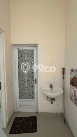 Rumah Strategis Modern Lb 60m2 di Semarang Timur, Semarang Rumah Strategis Modern Lb 60m2 di Semarang Timur, Semarang
